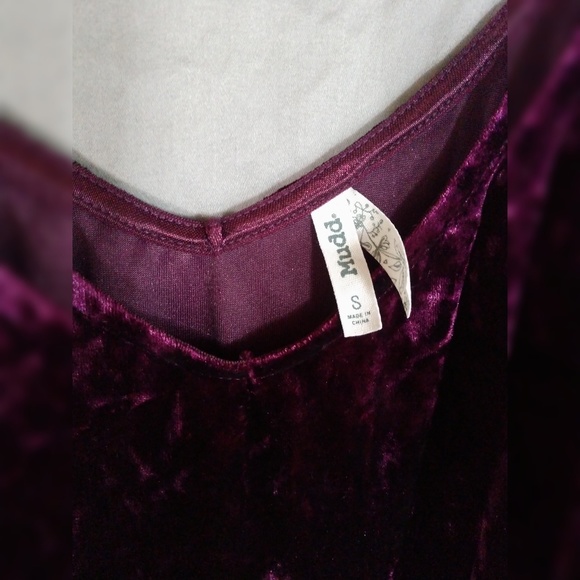 SOLD - Picture 2 of 2